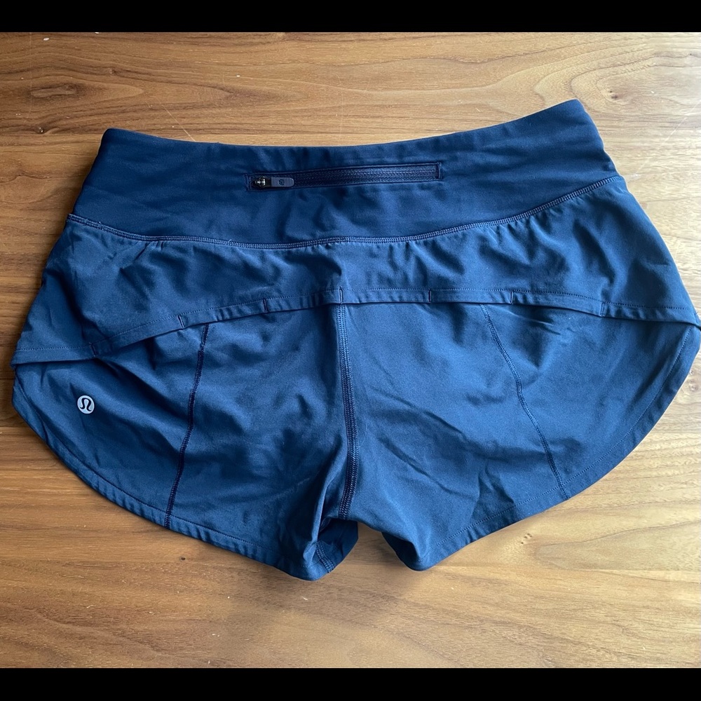 Lululemon Speed Up Short *2.5"